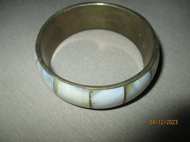 Ancien Bracelet Ethnique Bangle En Laiton Et Nacre