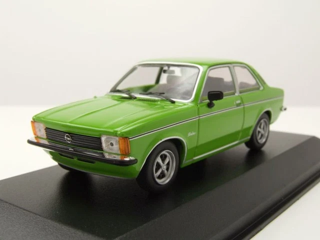 MERCEDES-BENZ MAQUETTE DE Voiture 1:43 Voiture Cla C117 Coupé Bleu