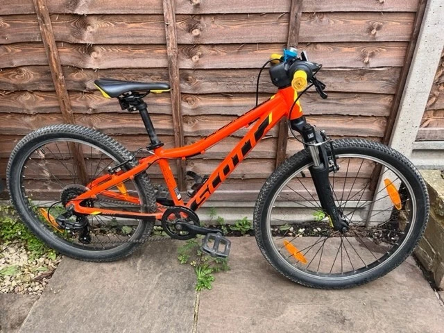 Scott scale deals 24 bike