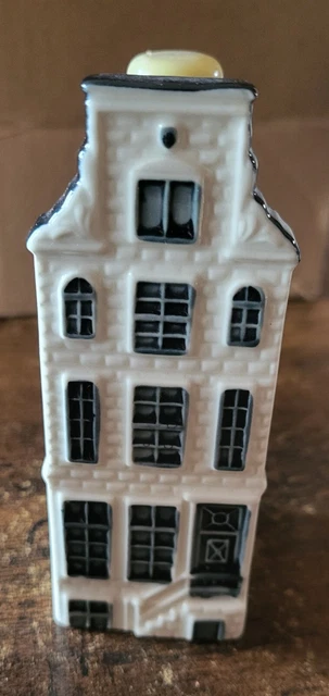 KLM Miniature Blue Delft Dutch House No 68