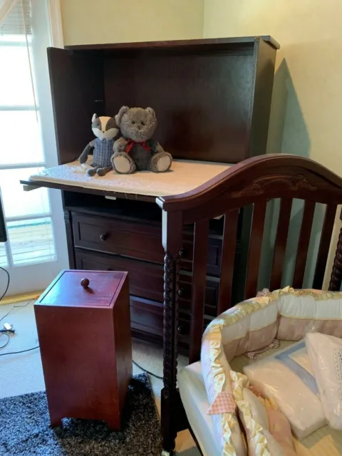 Bellini Baby/Toddler Furniture Set