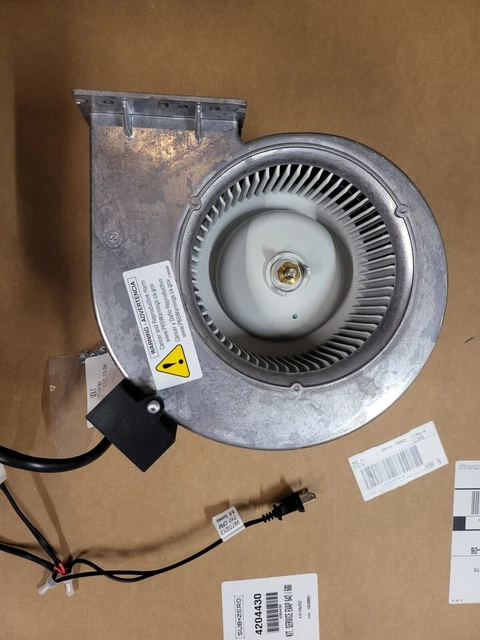 New Wolf 800 CFM Internal 829155 (ONLY 1 BLOWER) comes with 814339 (nuts) New Wolf 800 CFM Internal 829155 (ONLY 1 BLOWER) comes with 814339 (nuts)
