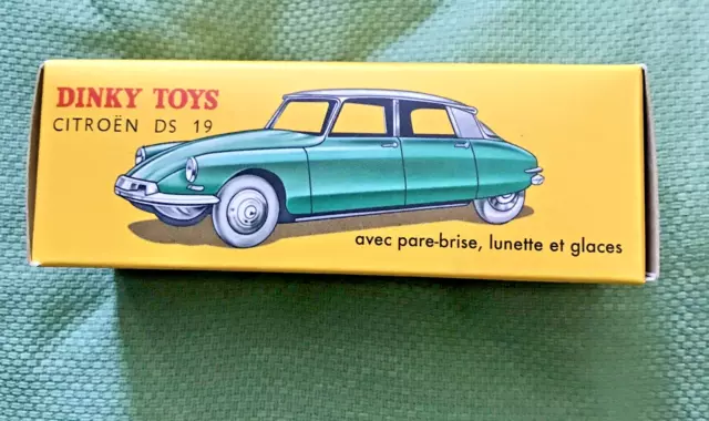 Citroën DS 19 Dinky Toys.  Miniature  Modèle réduit   Collection