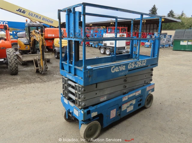 2014 Genie GS-2632 Electric 26' Scissor Lift Aerial Manlift Platform 24V
