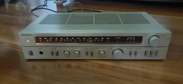 Technics SA-104 Stereo Receiver