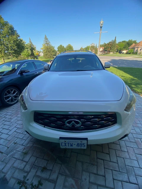Infiniti: FX Infiniti: FX