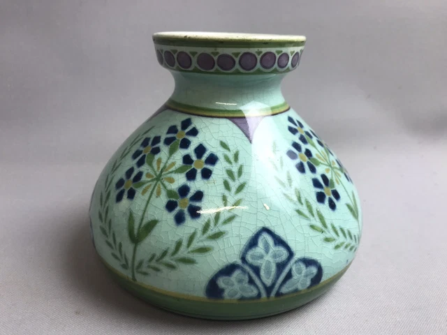 Beau Vase Ancien En Faience Polychrome De Sarreguemines 