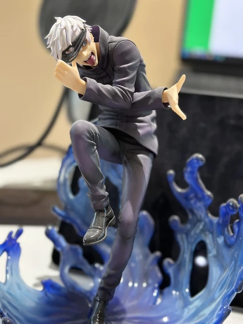 thumbnail image 2 of EStream Shibuya Scramble 1/7 Scale Satoru Gojo Figure – Jujutsu Kaisen, Japan Import (Used) 2 of 5