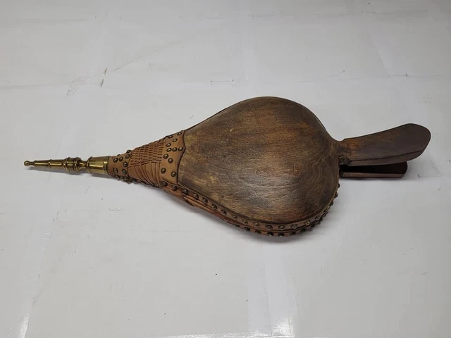 fireplace wood brass leather bellow / r4 t57