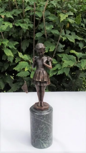 Estatua Pescadora Art Deco Estilo Art Nouveau Estilo Bronce sólido Firmado