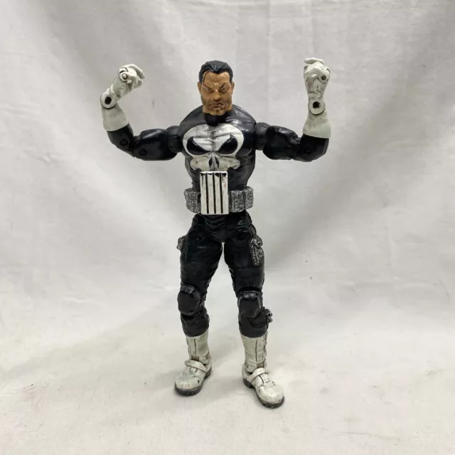 The Punisher Marvel Legends Action Figure 2003 War Zone 6" ToyBiz Series IV