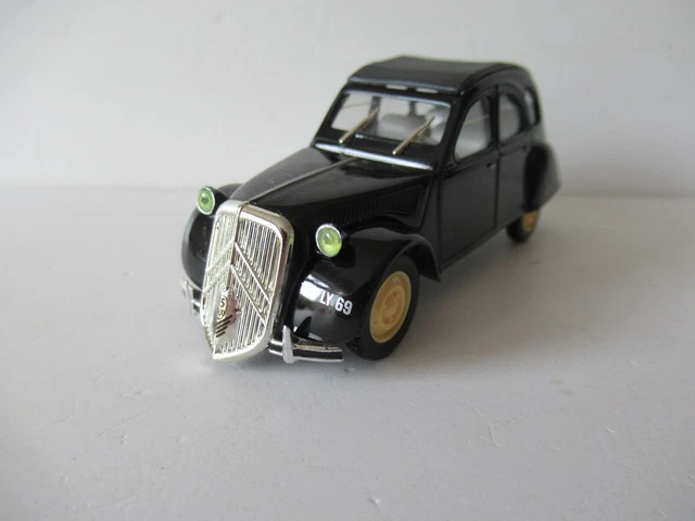Calandre Avant Pour Citroën Traction JRD - Pièce Jouet 28cm, Neuve