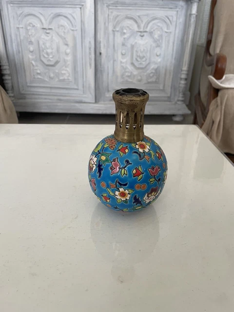 Découvrez les lampes Berger anciennes rares : le trésor des collectionneurs