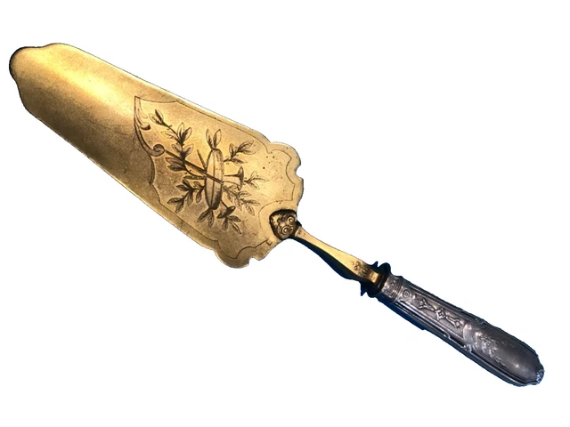 PELLE A TARTE GATEAU EN METAL ARGENTE Poinçon Avec Ecrin EUR 10,00