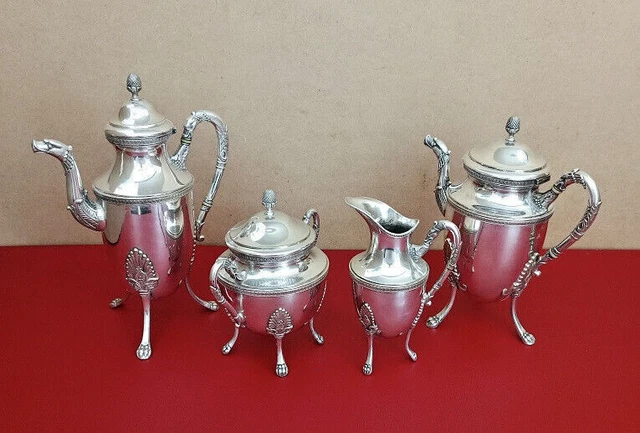Grande Cloche De Service En Métal Argenté – Style XIXe – Occasion