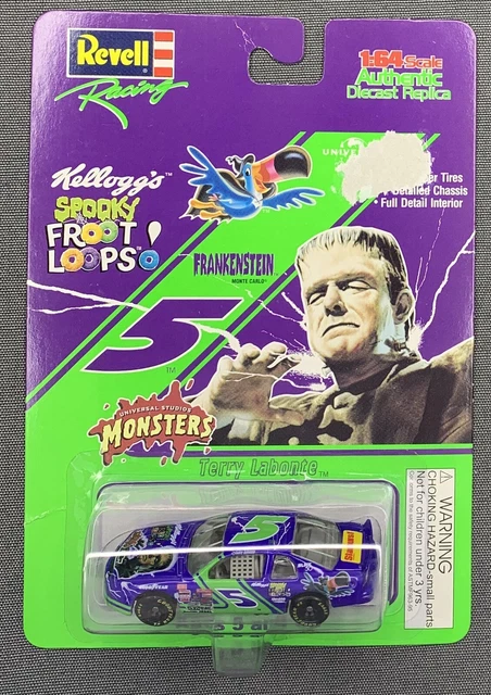 Well that was a quick one due to the salvaged chassis. Terry Labonte's 1996 Spooky Froot Loops Chevy is done. Used Model Master Plum Crazy over a base of medium blue. Kit