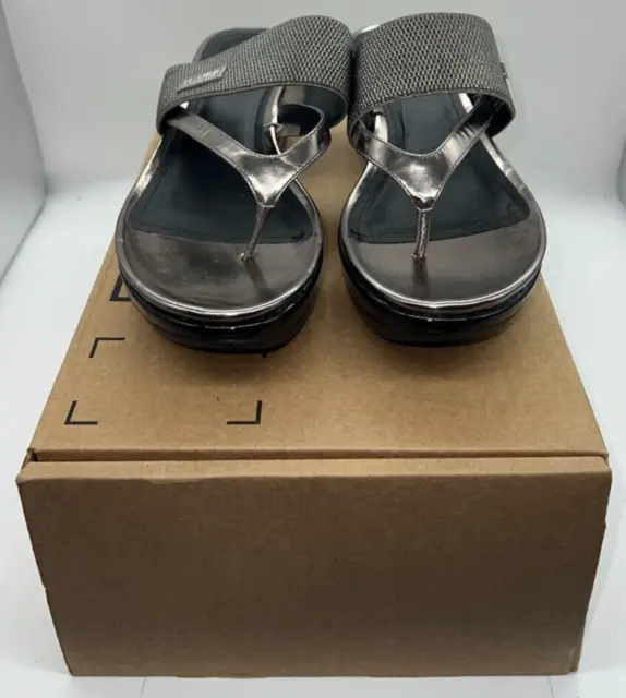 Kenneth Cole REACTION Women's Pepea Cross Platform Wedge Sandal, Pewter Size 8.5