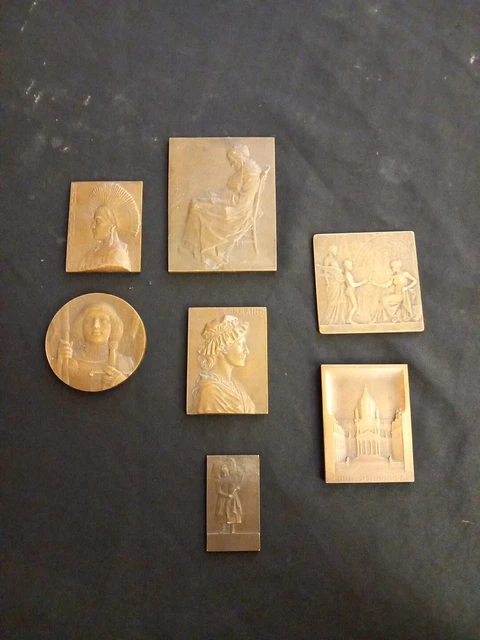 LOT DE 4 Medailles En Bronze EUR 19,00 - FR