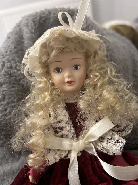 Haunted Doll,Rachael,Positive/Neutral Energy