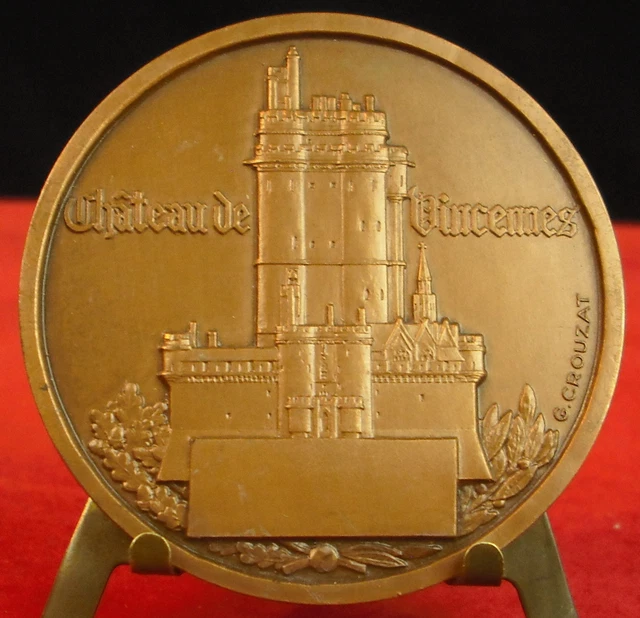 Médaille Ville De Vincennes En Bronze Avec Blason Et Armes Du Château