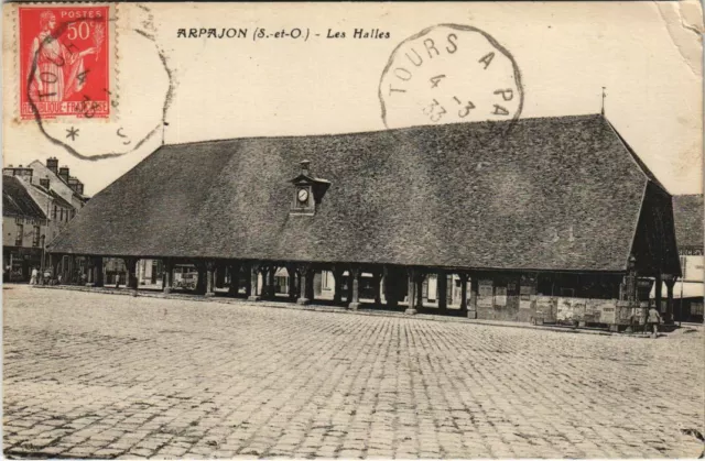 CPA ARPAJON Les Halles (1190537)