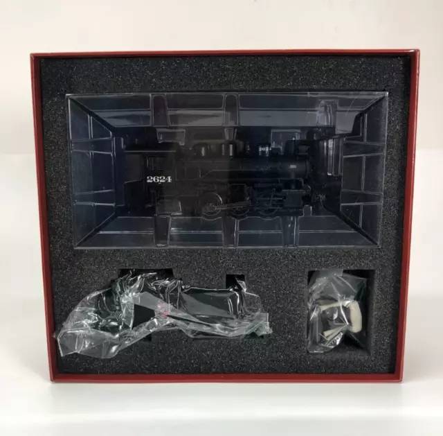 HO Scale Chicago & North Western 0-6-0 Steam Locomotive #2624 by Proto 2000
