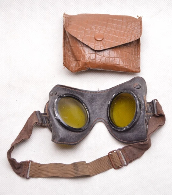 WW2 German GENERAL PURPOSE GOGGLES IN CARRYING POUCH(6) WW2 German GENERAL PURPOSE GOGGLES IN CARRYING POUCH(6)