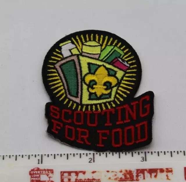 Boy Scout Scouting For Food BSA Cub Activity Award Patch 2011