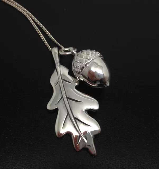 oak leaf acorn necklace Solid Sterling Silver Adjustable chain Gift box, new