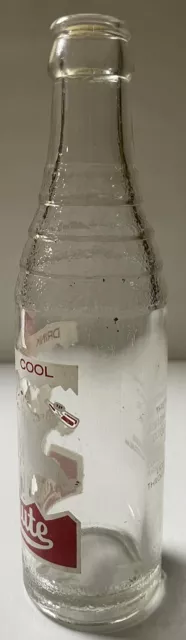 Jusfrute Gosford 7oz Crown Seal Bottle c1950s White Red Ceramic Label Polar Bear 3