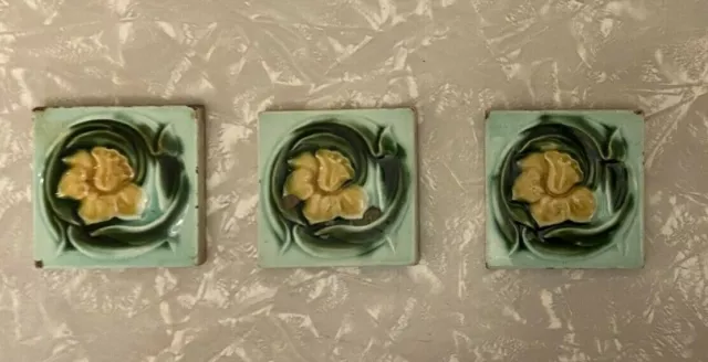 Antique Alfred Meakin A.M. Ltd England Art Nouveau Daffodil Embossed 3 Tiles