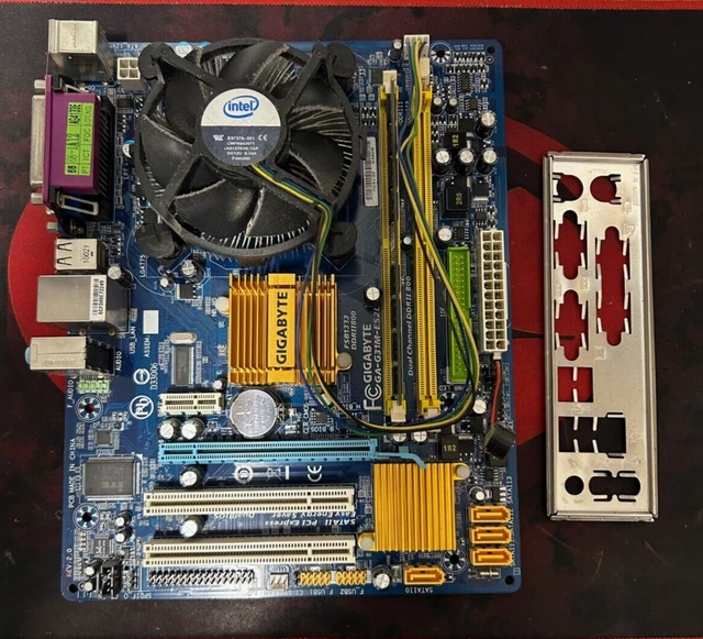 GIGABYTE GAG31MES2L MOTHERBOARD w/INTEL E5500 CPU 2GB Single RAM
