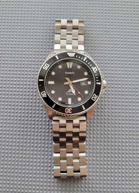 Casio mdv106 on sale stainless steel bracelet