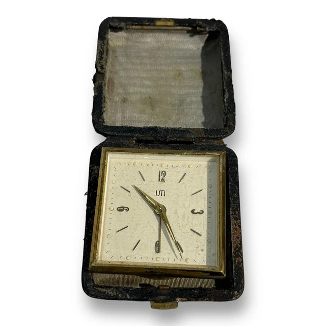 Ancien réveil de voyage UTI ref 317.010