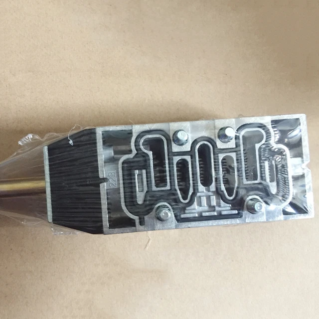 1Pc Brand New NORGREN SXE9573-170-00 Solenoid Valve Sensors Free SHIPPING