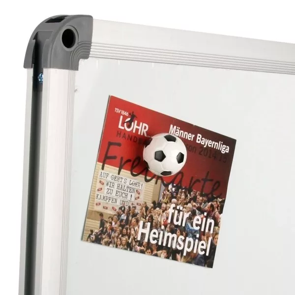 Dekomagnete Fußball - Set mit 4 Magnet-Fußbällen 3