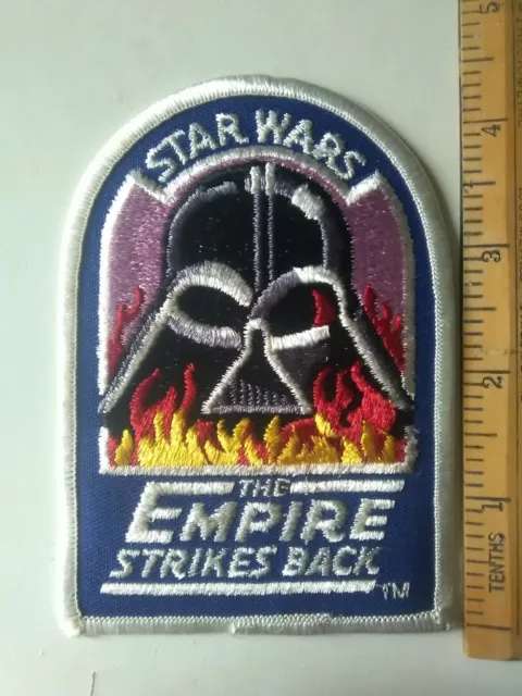 Vintage Star Wars patch The Empire Strikes Back Fan Club 1983 Darth Vader Flames