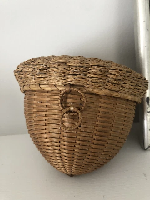 Antique Native American Maine Indian Acorn String Yarn Basket RARE