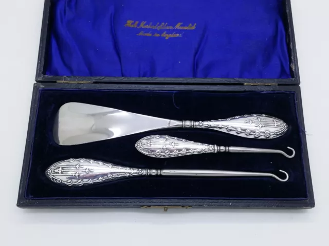 George V 1913 Cased 3pc Set of Silver Mounted Steel Shoehorn & Buttonhooks