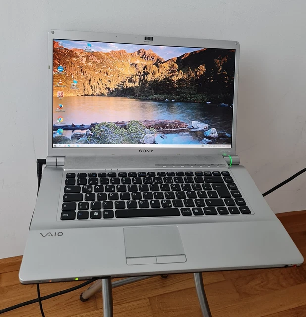 Laptop Sony Vaio PCG-3B1M 16 Zoll