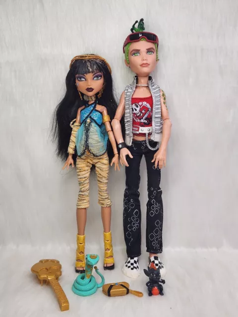 Monster High Dolls, Cleo De Nile e Deuce Gorgon Two-Pack, Bonecas de C