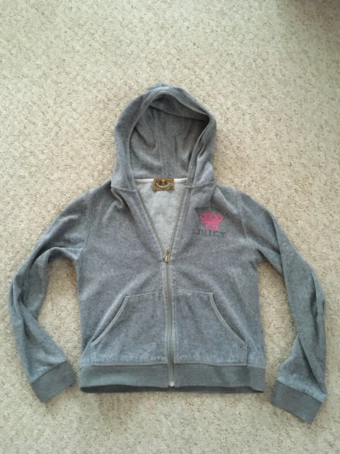 Felpa con cappuccio anteriore grigio logo velluto cerniera di Juicy Couture taglia S età 4-5