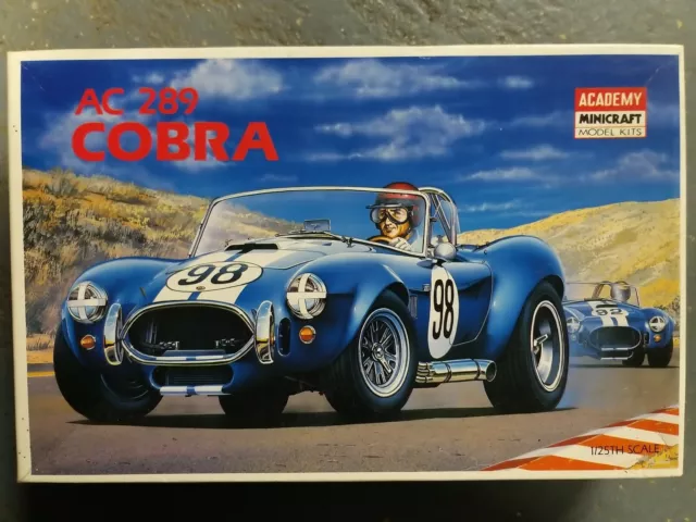 Academy Minicraft 1509 - Ac 289 Cobra - Very Rare 1/25 Scale Model Kit