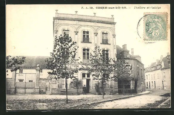 CPA Cosne-sur-Loire, Theatre and College