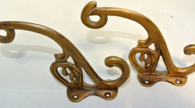 4 old aged COAT HOOKS FLOWER door solid 100% brass furniture age old style 4" B 3