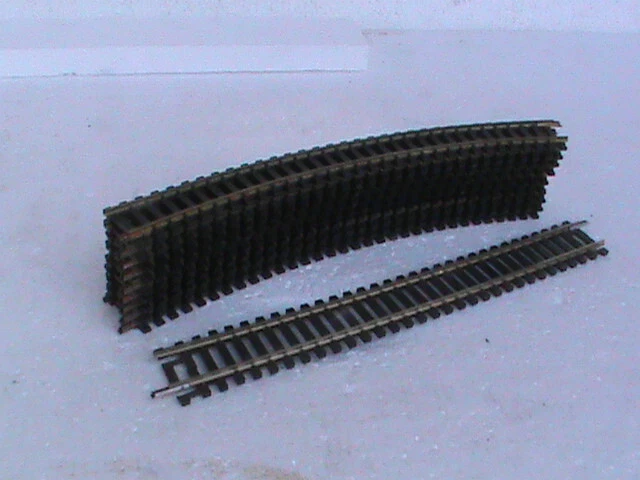 FLEISCHMANN LOT DE 10 RAILS COURBES 6120 ET 2 RAILS DROITS 6101 SANS