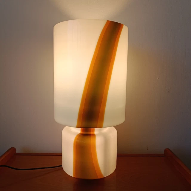 Lampada da terra in vetro