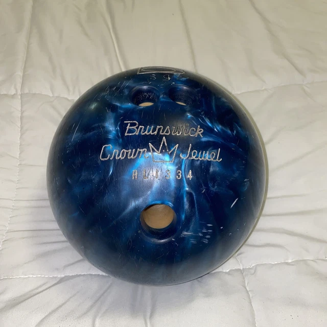 VINTAGE BRUNSWICK CROWN Jewel Bowling Ball Blue Marble Undrilled 15 Lbs