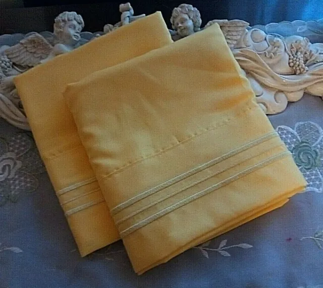 Country Cottage Set Of Two Beautiful Solid Sunflower Yellow Pillowcases - New