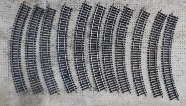 JOUEF HO LOT 18 rails courbes REF 470 EUR 15,00 - FR